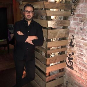 Meet your Posher, Daniel